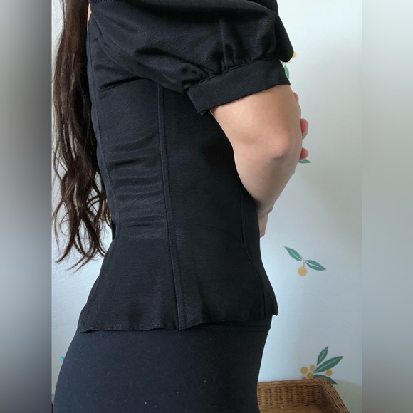 Vintage Carré Paris Black Boned Off the Shoulder Top - Picture 4 of 16